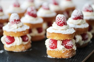 Brendan's Raspberry & Lemon Mini-Sponges